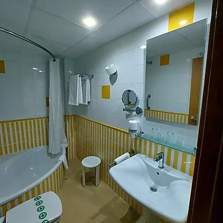 Hotel Tio Pepe 2*